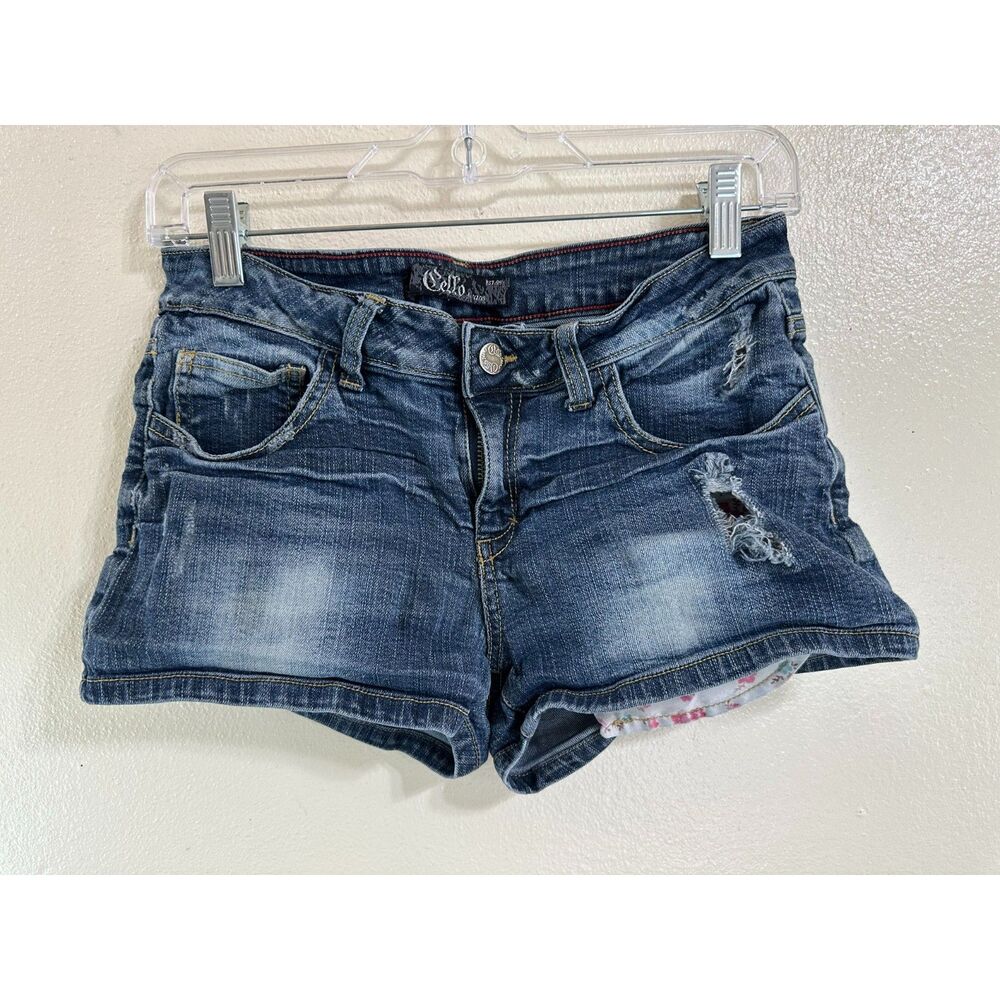Cello Junior's Low Rise Distressed Blue Jean Bootie Shorts, Size L
